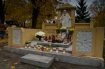 Zdjcia wykonano na bydgoskim cmentarzu przy ulicy Artyleryjskiej oraz w Dolinie mierci.