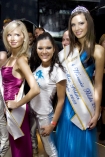 Wybory Miss Polski 2008 w Amfiteatrze w Pocku.  N.z. Anna Bogusiewicz- Miss Foto, Rusana i  Joanna Chrustowska- 4 Wicemiss i Miss Telewidzw.