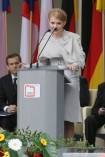 W Krakowie, na Wawelu, odbyy si obchody 20. rocznicy odzyskania wolnoci i upadku komunizmu. n/z  Premier Ukrainy Julia Tymoszenko
