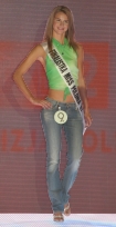 06.09.2007: W TVP odobaa si konferecnja prasowa przed wyborami Miss Polonia 2007 n/z finalistka Miss Polonia 2007 nr 9 Daria Hoodnik, 19 lat, wzrost 175, biust 84, talia 66, biodra 85.