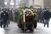 09-02-2012, Krakw, Cmentarz Rakowicki, Pogrzeb Wisawy Szymborskiej. n/z  kondukt aobny