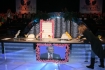 12.10.2007: Debata na lodzie: Tusk - Kaczynoki przygotowania do programu Gwiazdy Tacz na Lodzie, ktry rozpoczyna si po zakoczeniu debaty Tusk-Kaczyski.