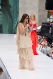 13 lipca 2008r, na Warszawskim Nowym wiecie, po raz czwarty odbyo si Warsaw Fashion Street - najwiksze w polsce pokazy mody. n/z Karina Kunkiewicz i Dorota Wrblewska

