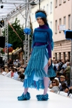 13 lipca 2008r, na Warszawskim Nowym wiecie, po raz czwarty odbyo si Warsaw Fashion Street - najwiksze w polsce pokazy mody. n/z prezentowana kolekcja Anety Barszczowskiej