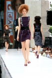 13 lipca 2008r, na Warszawskim Nowym wiecie, po raz czwarty odbyo si Warsaw Fashion Street - najwiksze w polsce pokazy mody. n/z prezentowana kolekcja Nadolska & Bobko