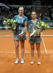 Turniej Tenisowy WTA BNP Katowice Open 8-14.04.2013 ceremonia dekoracji n/z Roberta VINCI i Petra KVITOVA