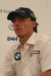 Pit Lane Park BMW Sauber F1 n/z kierowca zespou BMW Sauber Robert Kubica