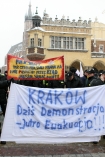 Krakw, 19 luty 2009, Protest sub mundurowych w Krakowie przeciwko zmianom emerytalnym. Protesty odbyy si rwnoczenie w Krakowie i Gdasku. 

