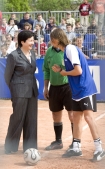 20 maja 2008 na warszawskiej Pradze odbyl sie mecz pilki noznej z udzialem warszawskiej mlodziezy i Ebiego Smolarka. Jako pierwsza pilke kopnela prezydent Warszawy Hanna Gronkiewicz - Waltz.  