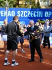 Pekao Szczecin Open 2009 wiatowy tenis w Szczecinie 14-20 wrzenia n/z zwycizca Evgeny Korolev(Rus) i Jan Krzysztof Bielecki