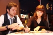 n/z ukasz Zagrobelny i Hanna Stach podpisuj plakaty tytuowe dla fanw podczas premiery filmu High School Musical  3", w ktrym podkadali gosy w gwnych rolach: mskiej i eskiej.



