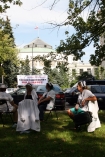 Protest pielegniarek zostal wznowiony. Przed Sejmem zostaly rozlozone namioty, protestuje okoo 30 osob.