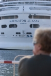 Navigator fo the seas zacumowany przy nabrzeu francuskim w Gdyni