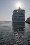 Navigator fo the seas przy nabrzeu francuskim w Gdyni