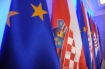 2016-01-28, Premier Beata Szydlo spotkala sie z prezydent Chorwacji  Kolinda Grabar-Kitarovic, Warszawa, Polska n/z flagi